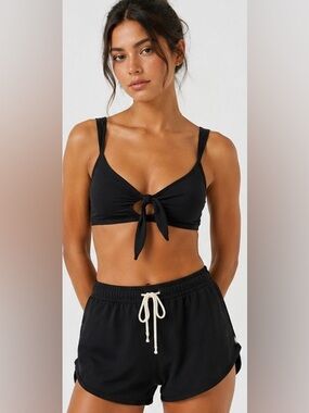 Billabong Black Knot-Front bikini top